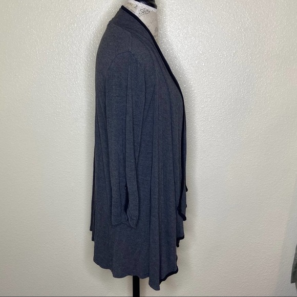 Ava James Handkerchief Hem Cardigan In Gray Women's Small - Picture 2 of 8